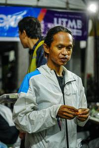 BIB: 101
                            <button type="button" onclick="openModal(22308444)" class="btn btn-primary btn-sm float-right btn-popup" data-toggle="modal" data-target=".modal-high-quality">
                        <i class="fas fa-shopping-cart"></i> Add to Cart
                    </button>
                                            <button type="button" onclick="isThisMe(22308444, true)" class="btn btn-success btn-sm float-right btn-popup btn-isme hidden" data-toggle="tooltip" data-placement="bottom" title="นี่คือรูปของคุณใช่ไหม คลิกที่นี่เพื่อเอาเข้าอัลบั้ม">
                        <i class="fas fa-plus"></i> Add to album
                    </button>
                    <button type="button" onclick="isThisMe(22308444, false)" class="btn btn-warning btn-sm float-right btn-popup btn-isnotme hidden">
                        <i class="fas fa-ban"></i> Remove from album
                    </button>